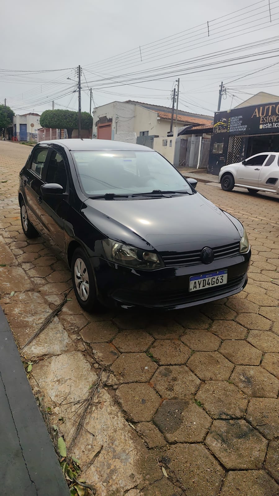VOLKSWAGEN GOL