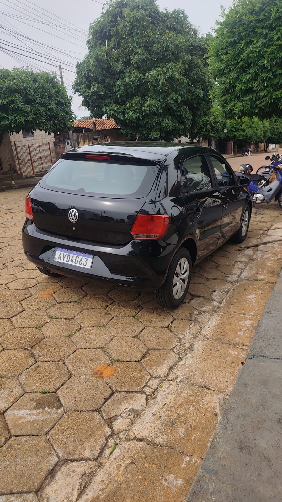 VOLKSWAGEN GOL