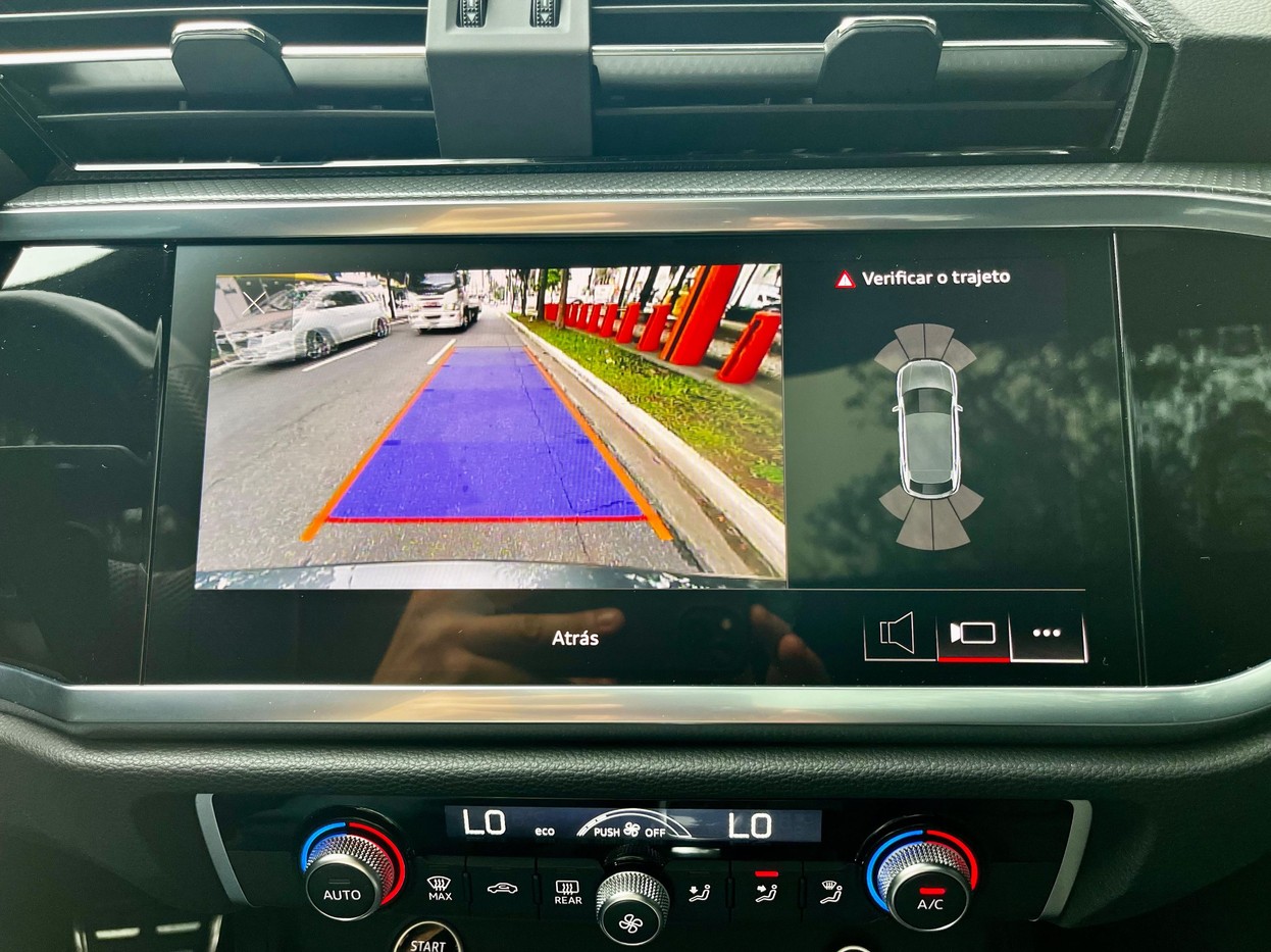 Q3 2.0 40 TFSI SPORTBACK PERFORMANCE BLACK QUATTRO