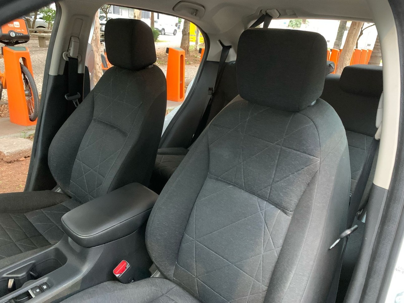 Car Image 12