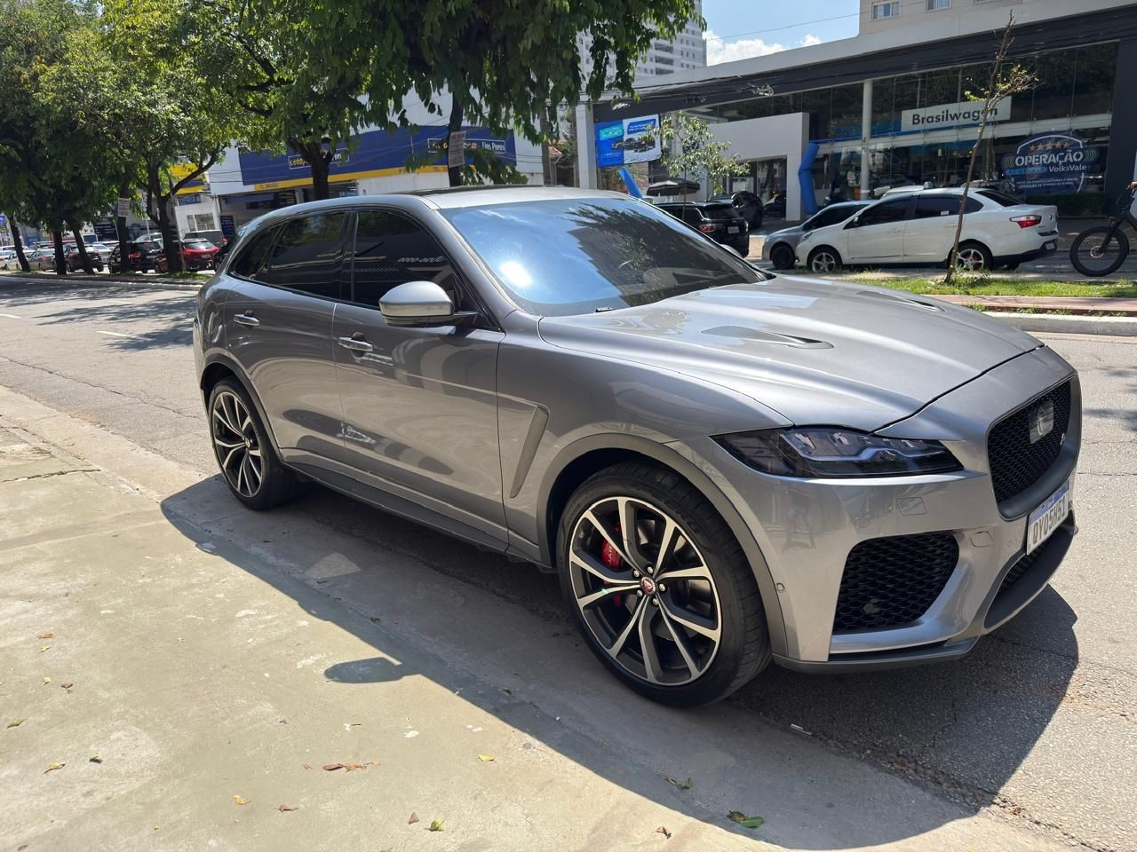 JAGUAR F-PACE 5.0 V8 SUPERCHARGED SVR AWD