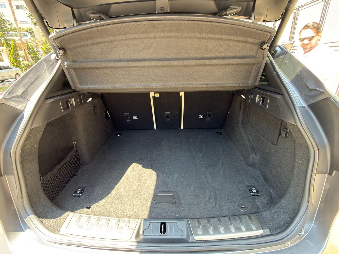 JAGUAR F-PACE 5.0 V8 SUPERCHARGED SVR AWD