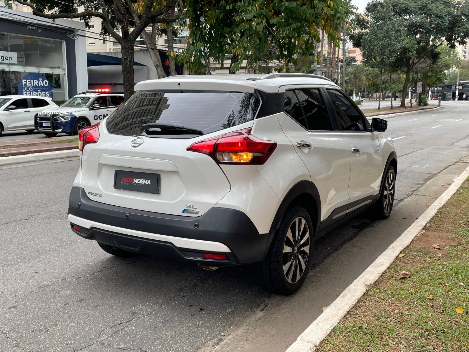 NISSAN KICKS