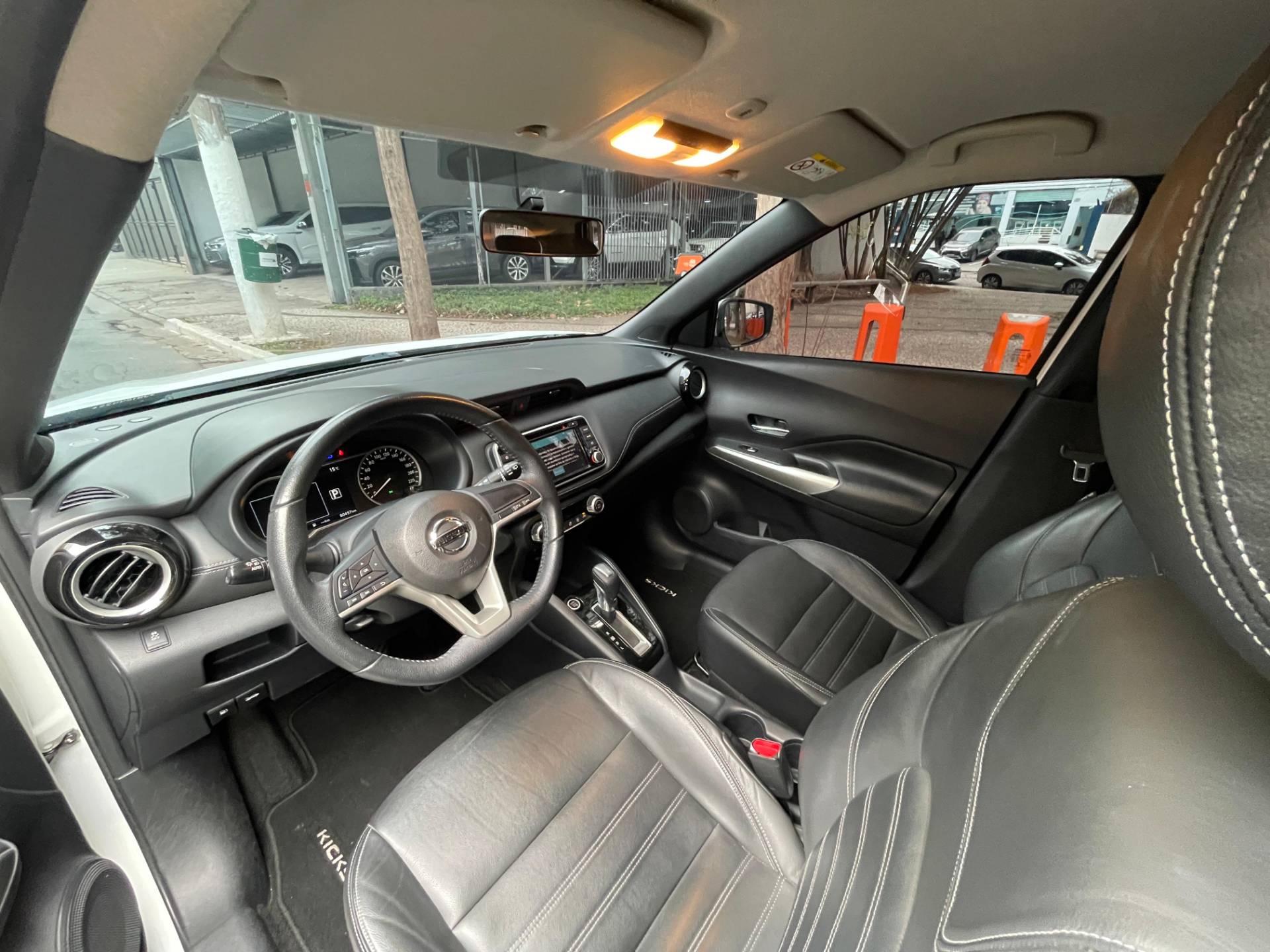 NISSAN KICKS