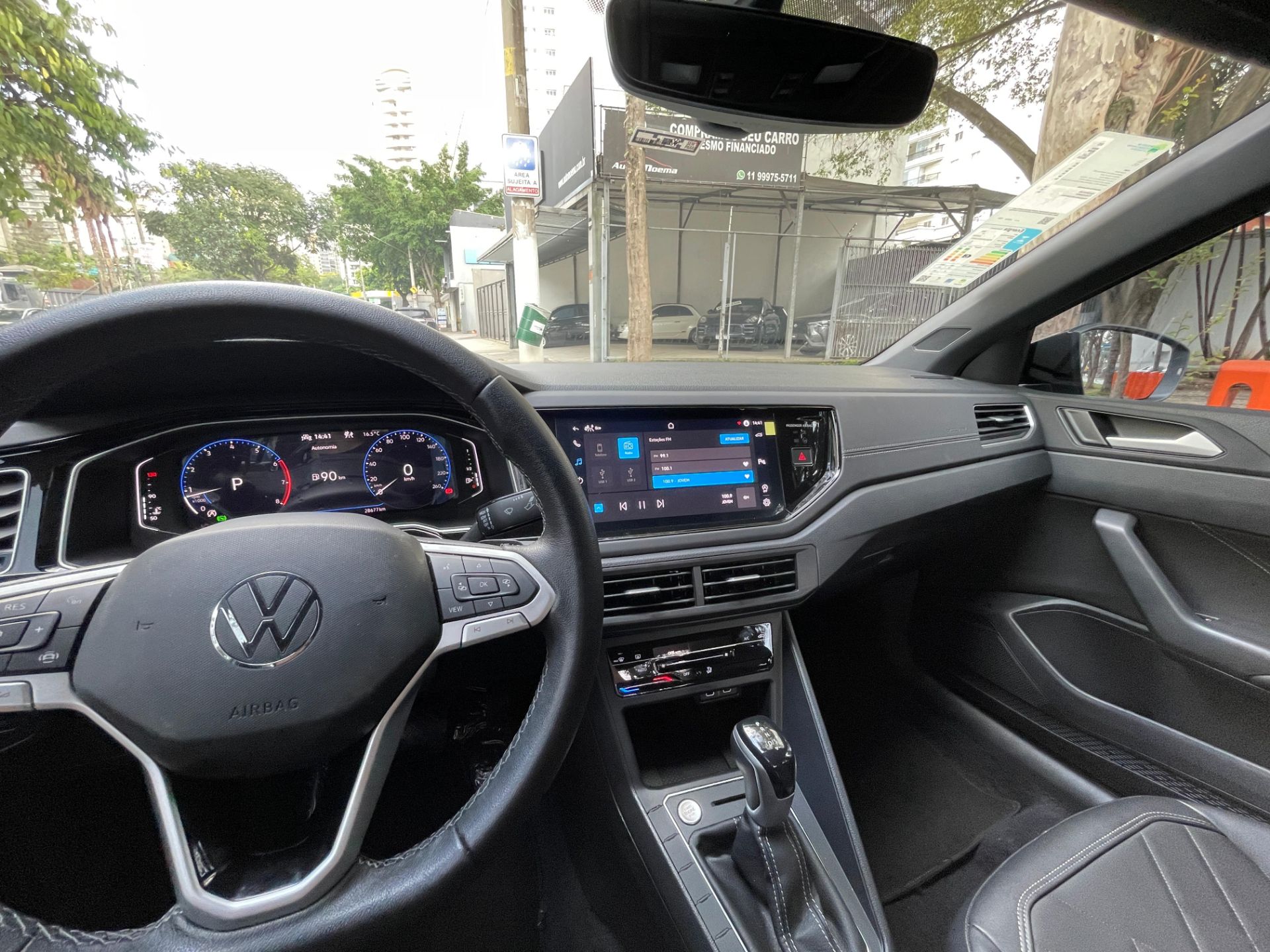 VOLKSWAGEN VIRTUS