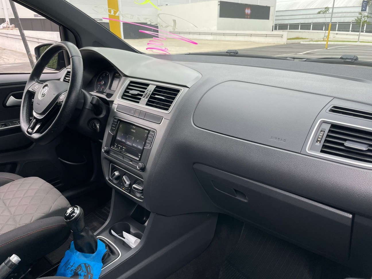 VOLKSWAGEN FOX