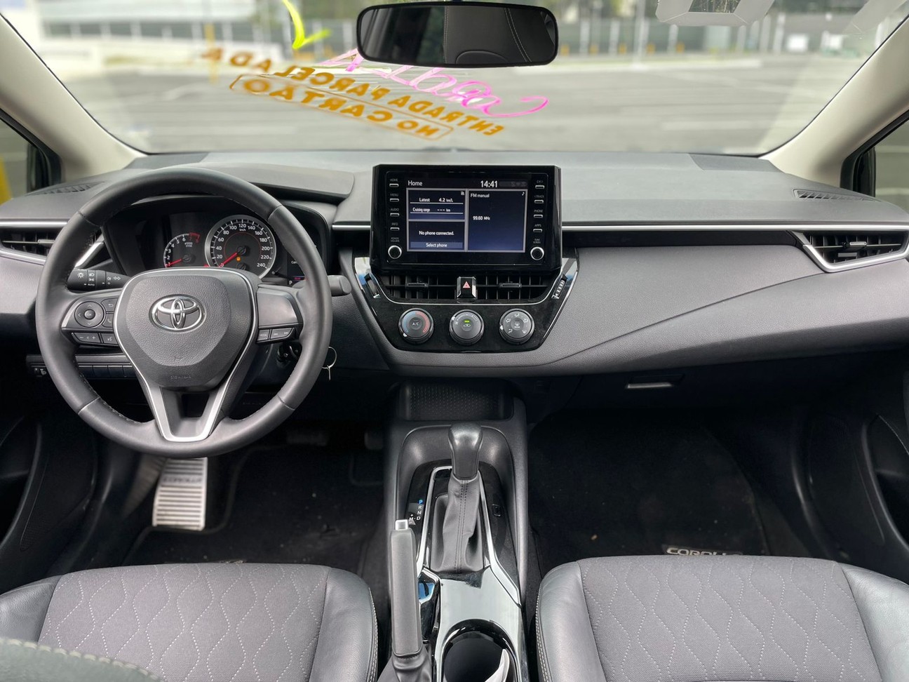 TOYOTA COROLLA