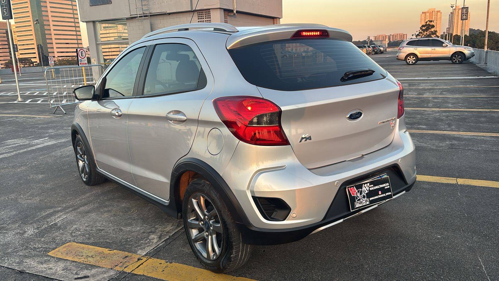 FORD KA