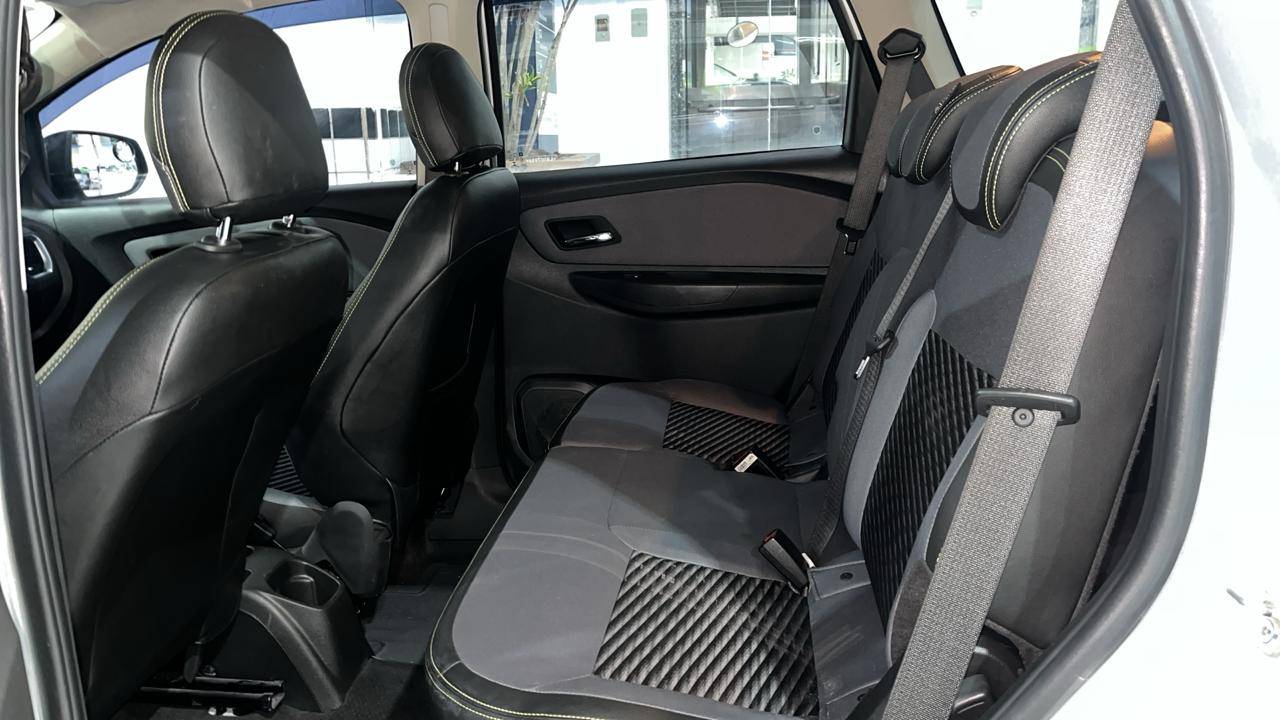 CHEVROLET SPIN
