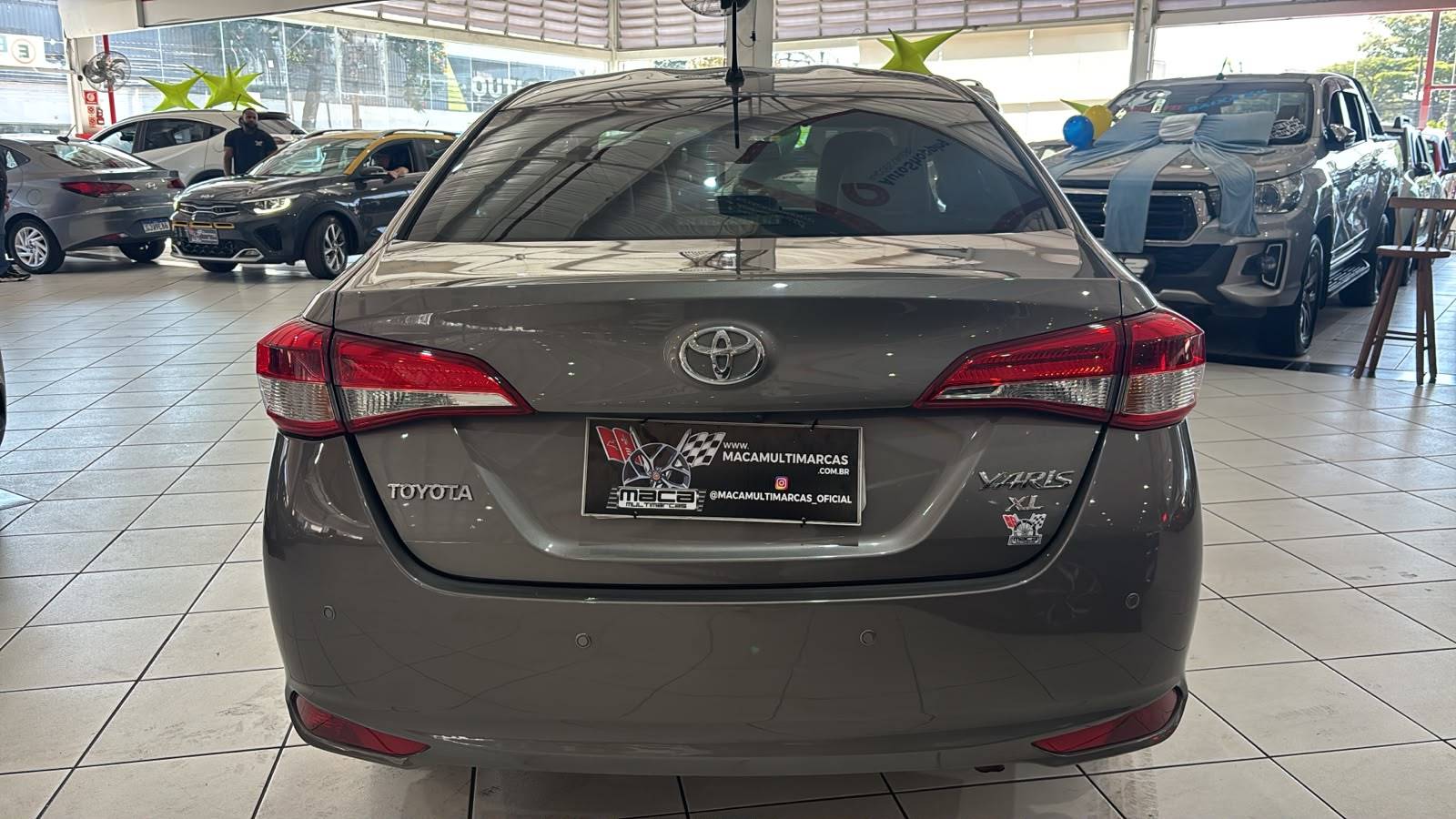 TOYOTA YARIS