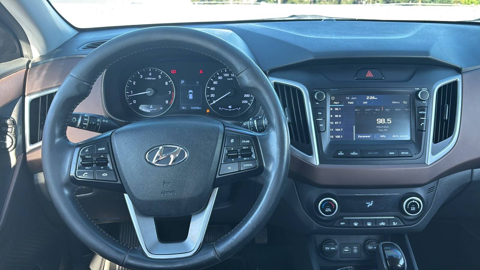HYUNDAI CRETA
