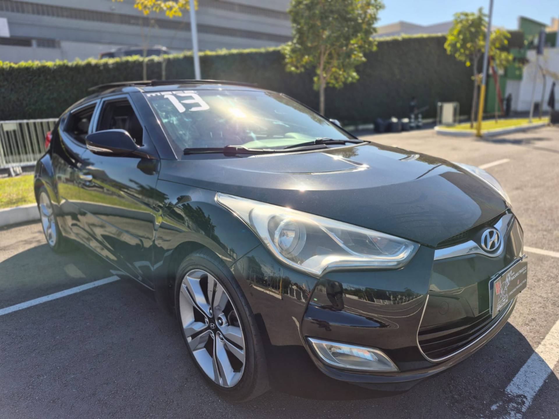 HYUNDAI VELOSTER