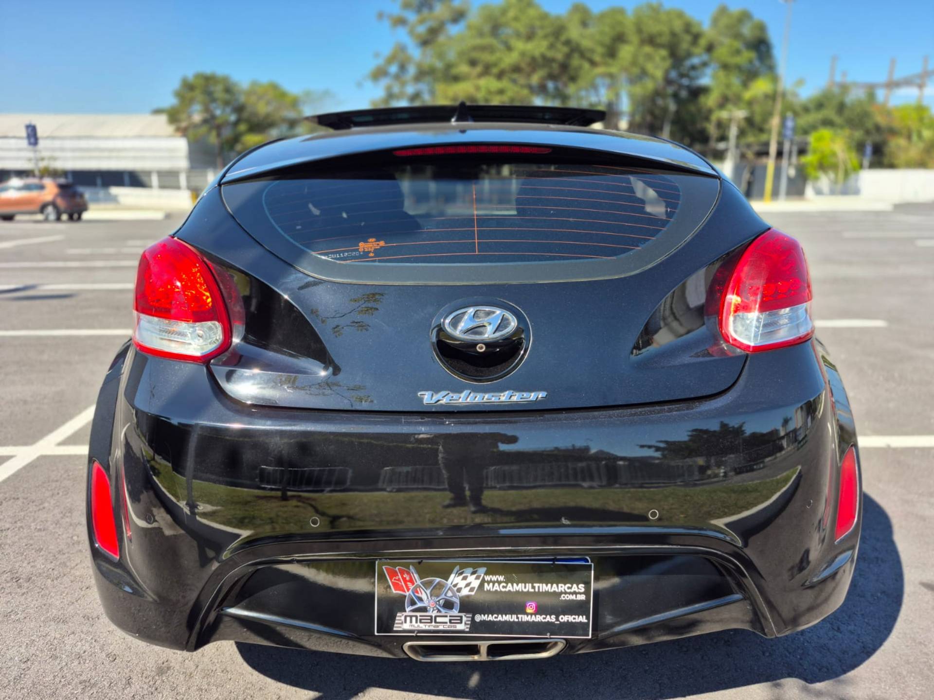HYUNDAI VELOSTER
