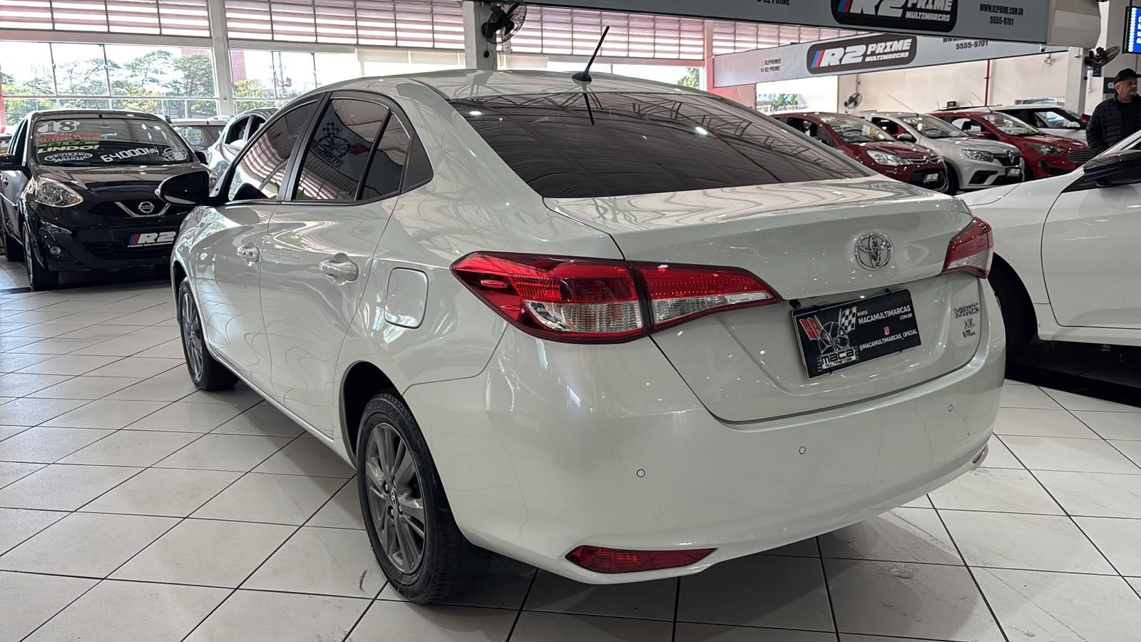 TOYOTA YARIS