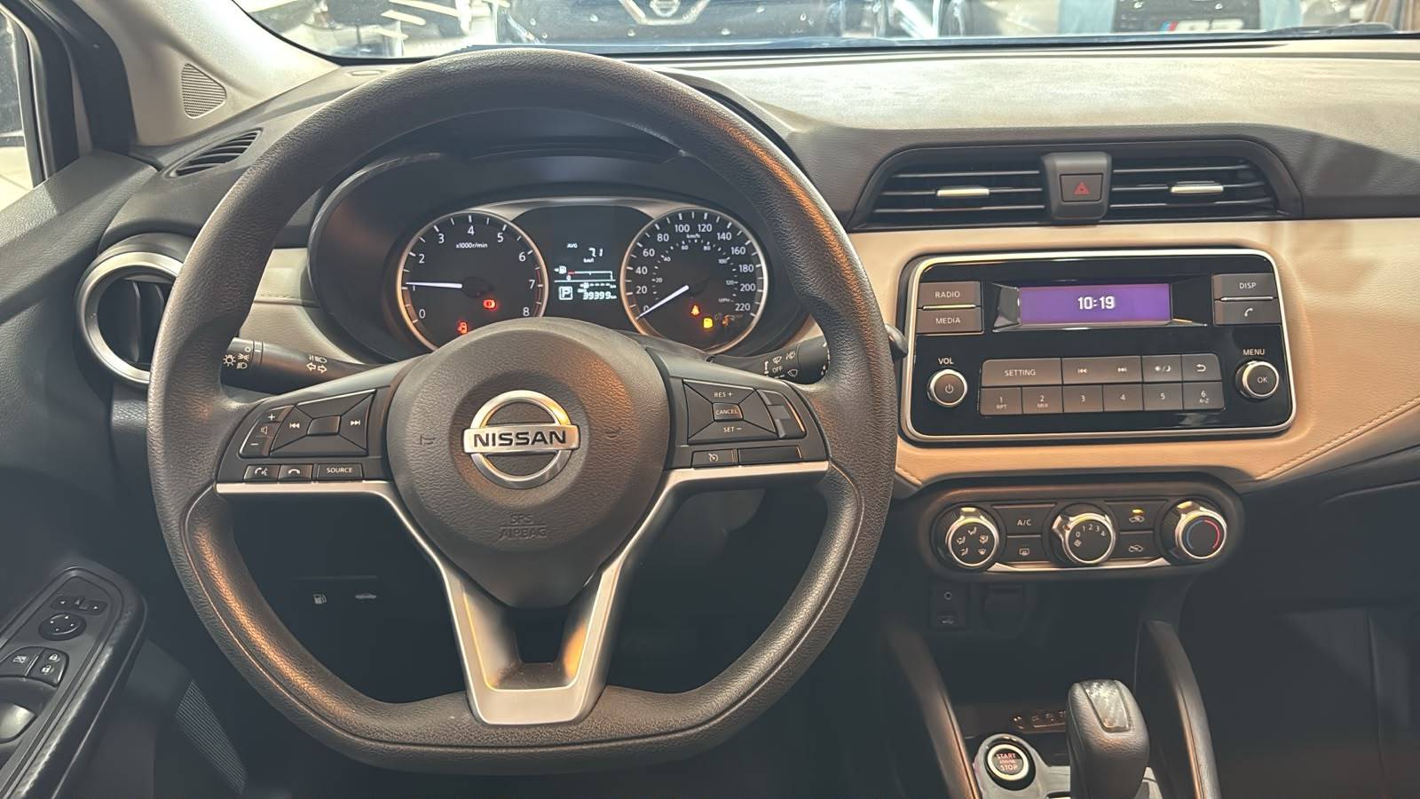 NISSAN VERSA