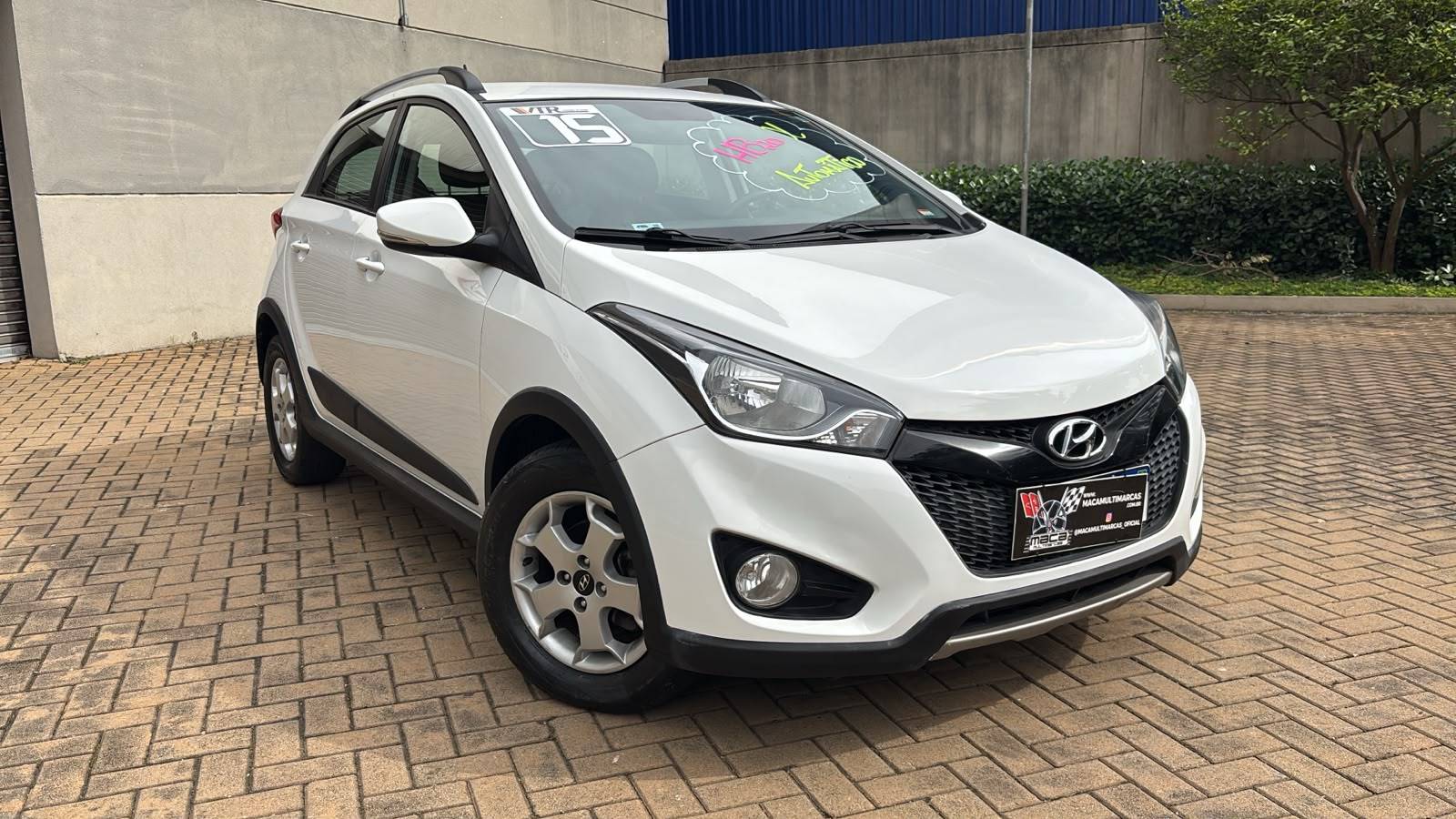 HYUNDAI HB20X