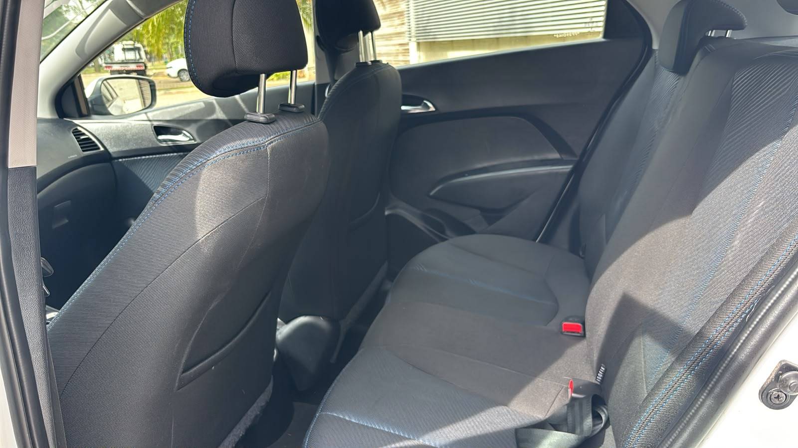 HYUNDAI HB20X