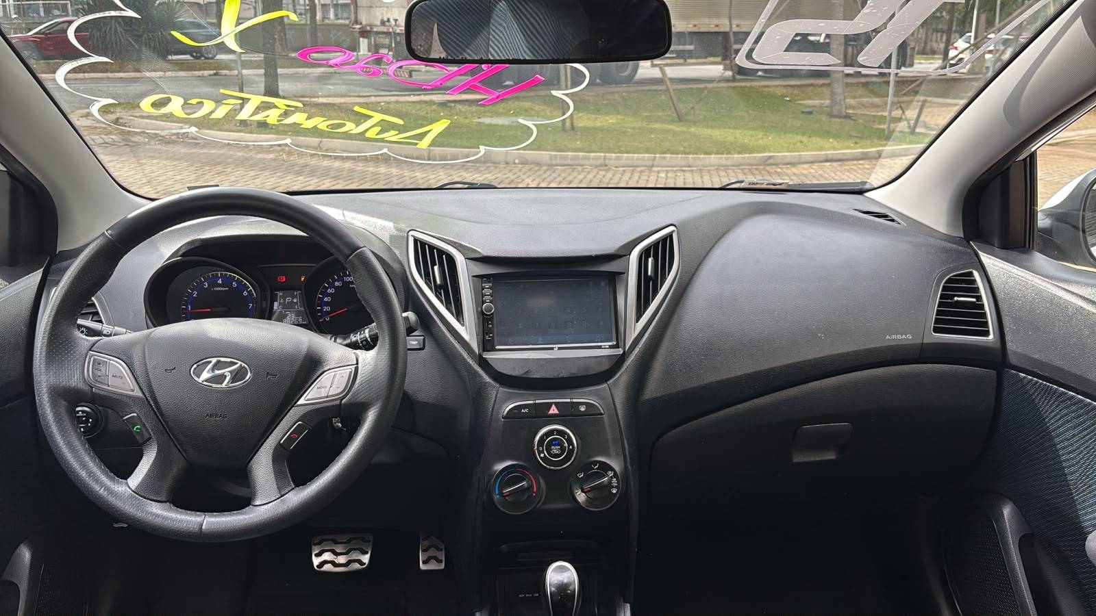 HYUNDAI HB20X