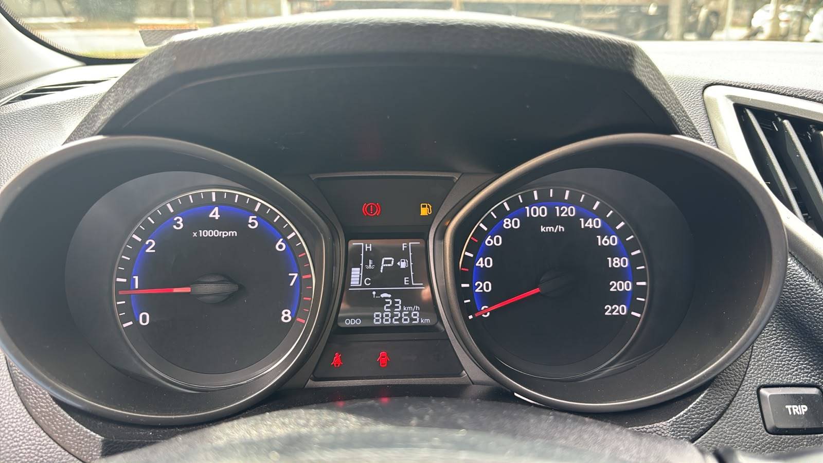 HYUNDAI HB20X