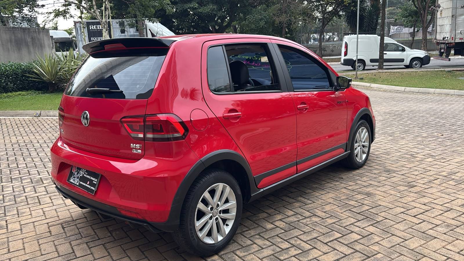 VOLKSWAGEN FOX