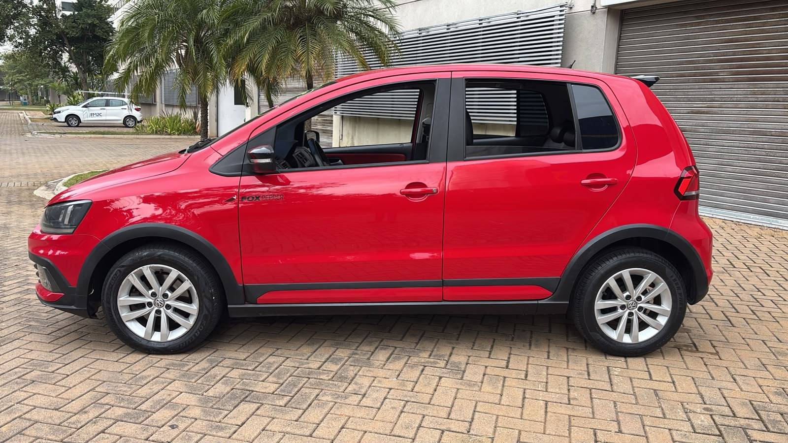 VOLKSWAGEN FOX