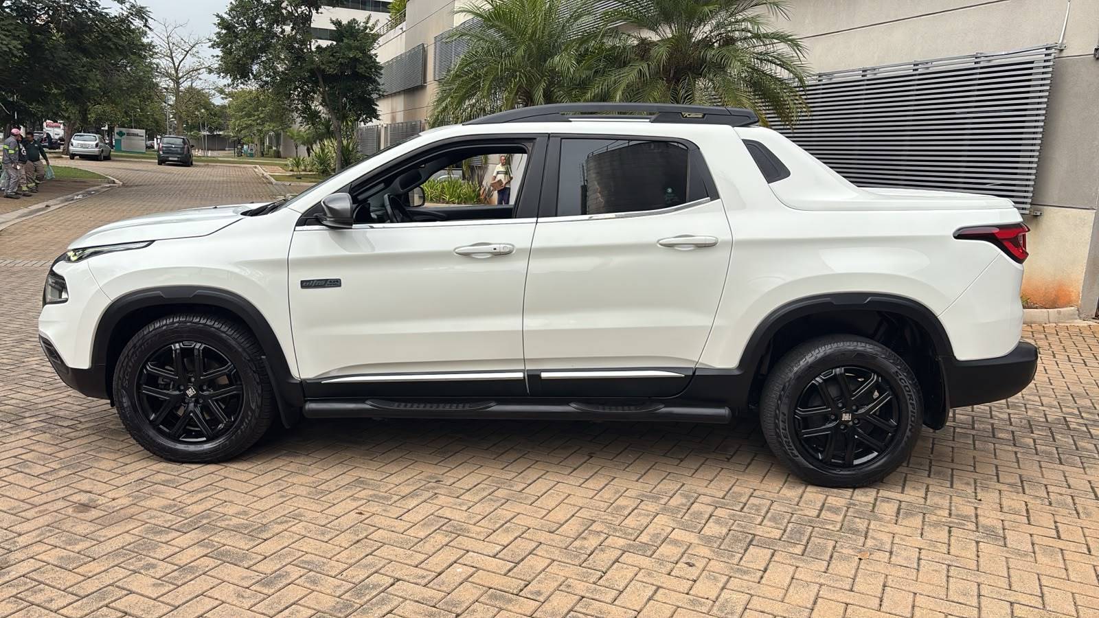 FIAT TORO