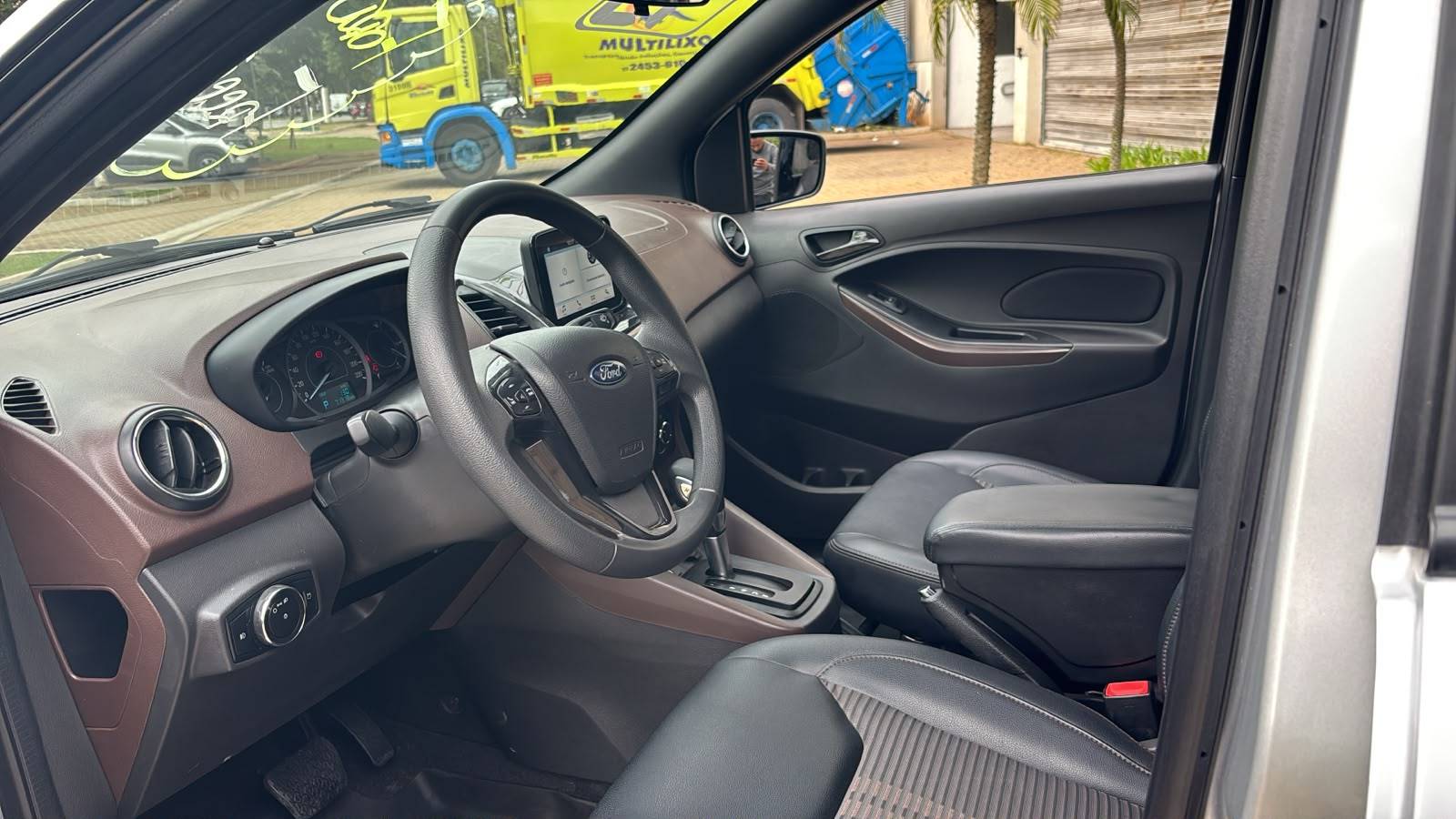 FORD KA