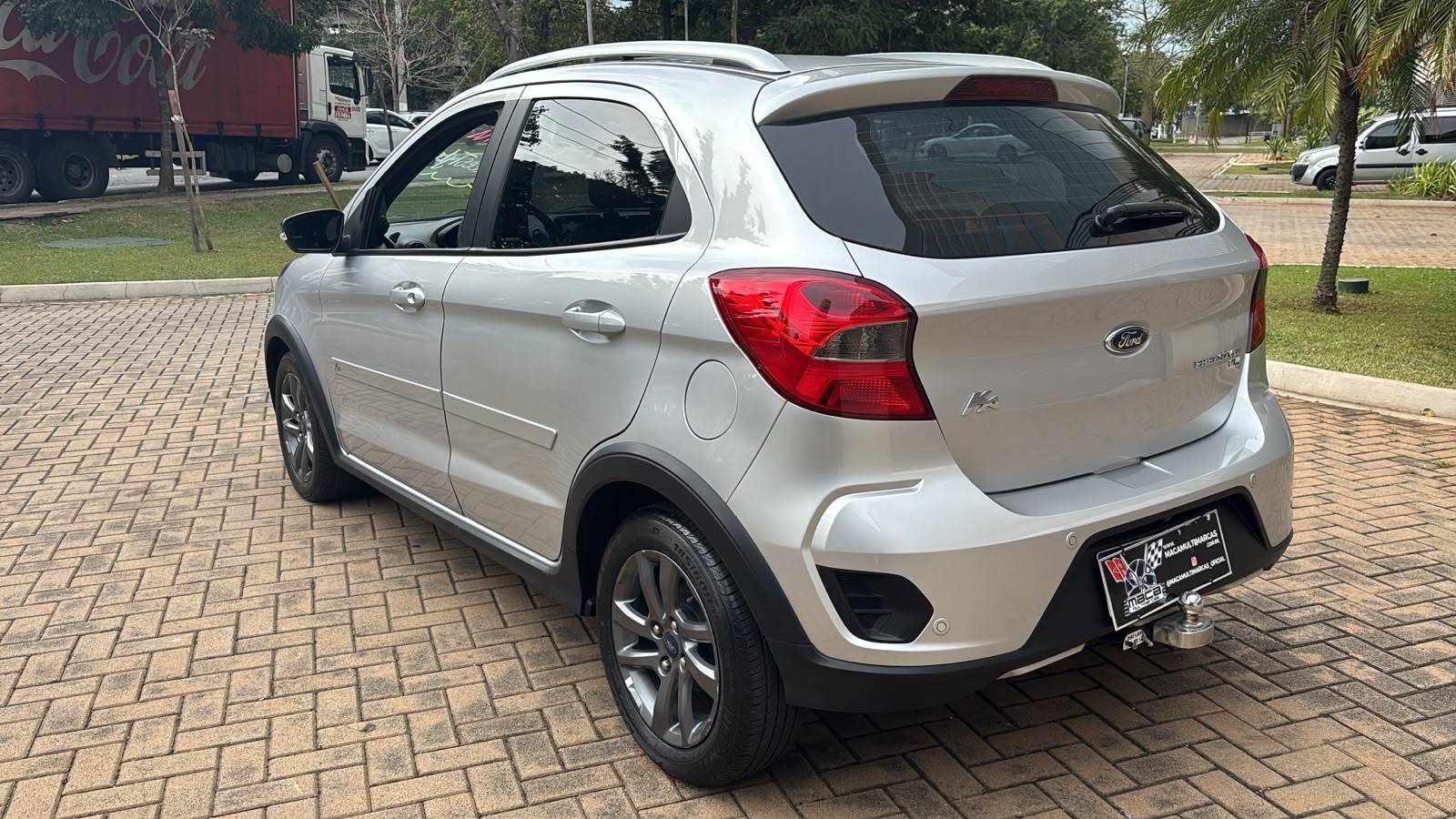 FORD KA