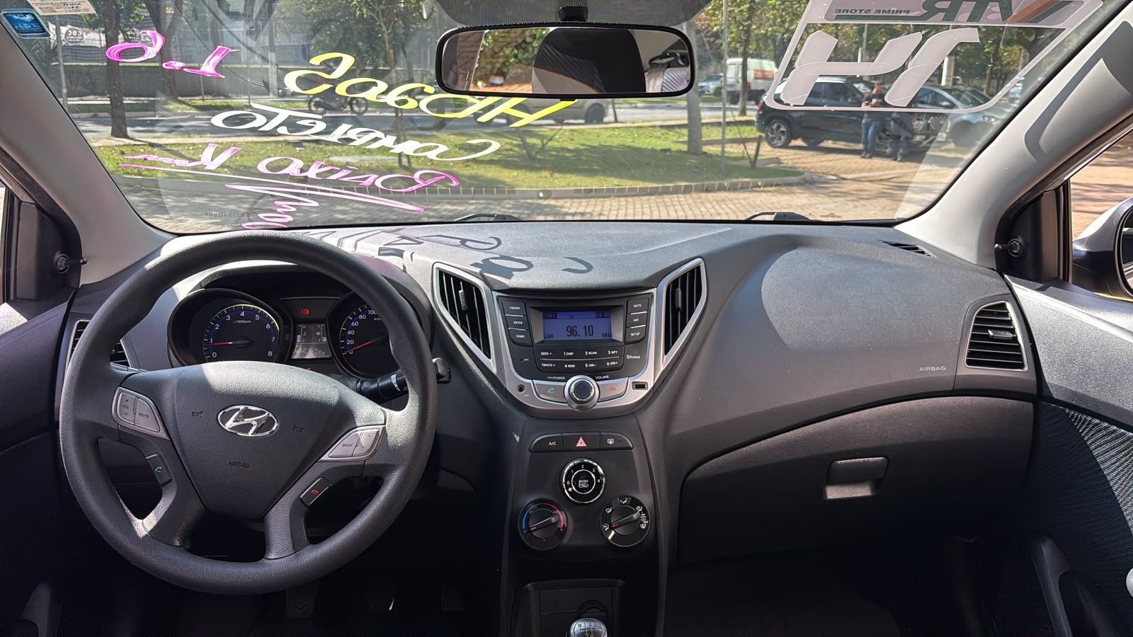 HYUNDAI HB20S