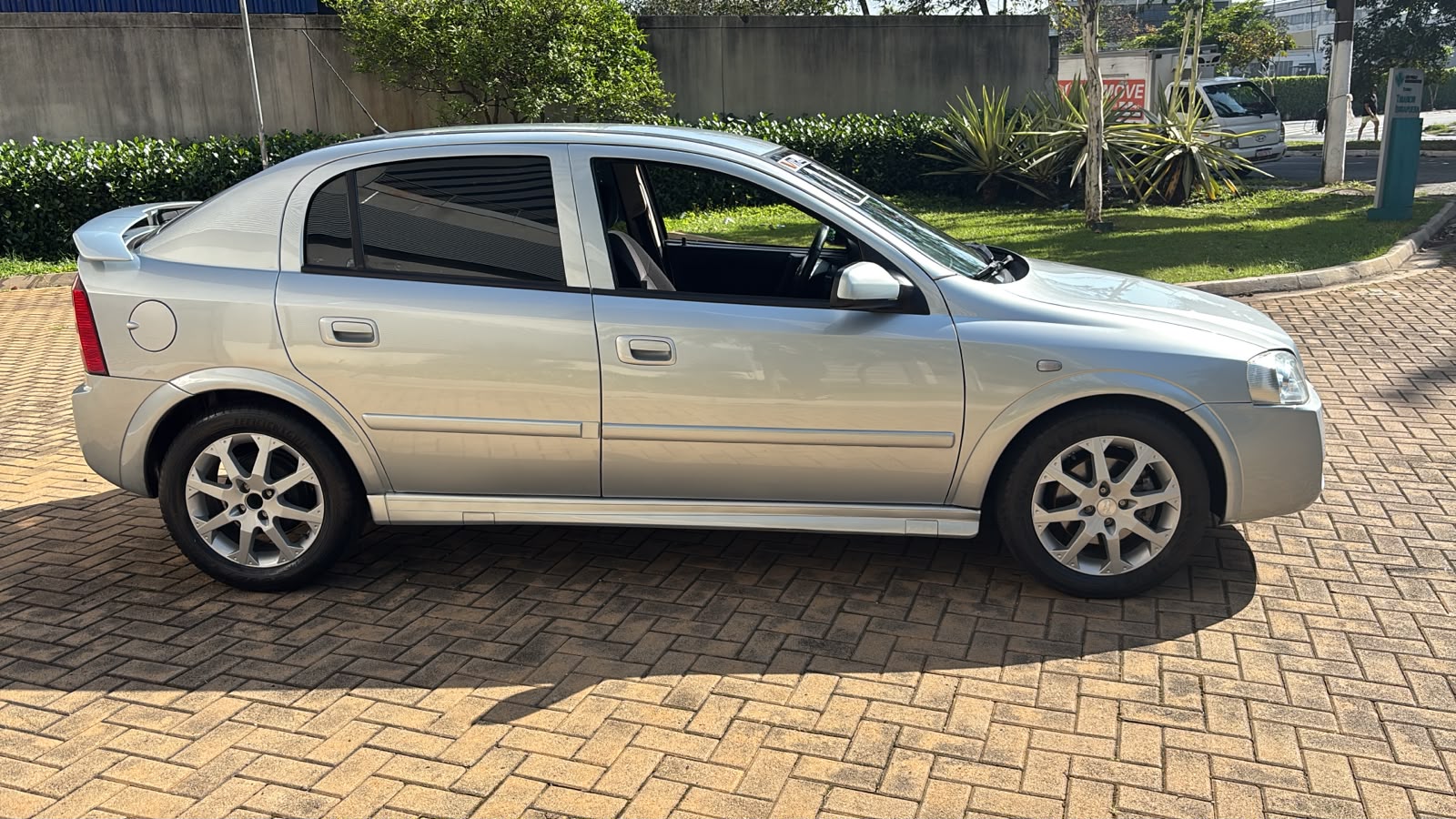 CHEVROLET ASTRA