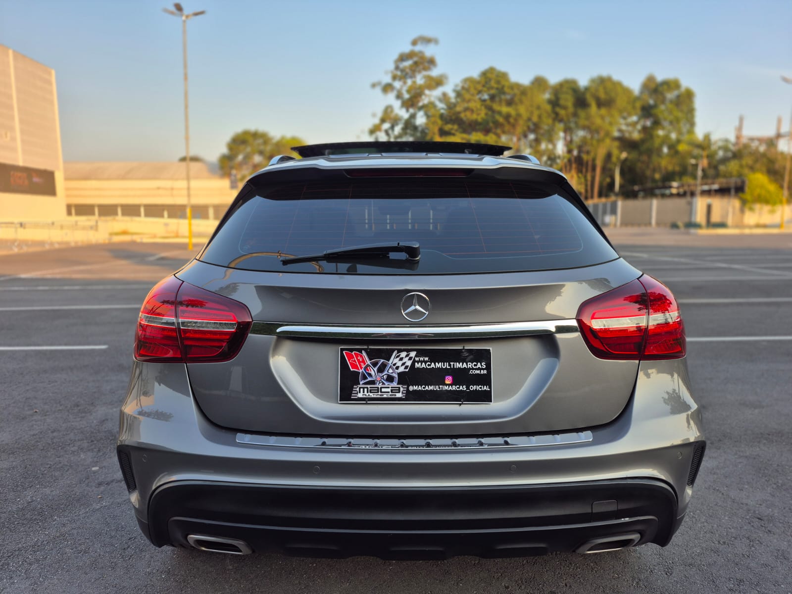MERCEDES-BENZ GLA 250