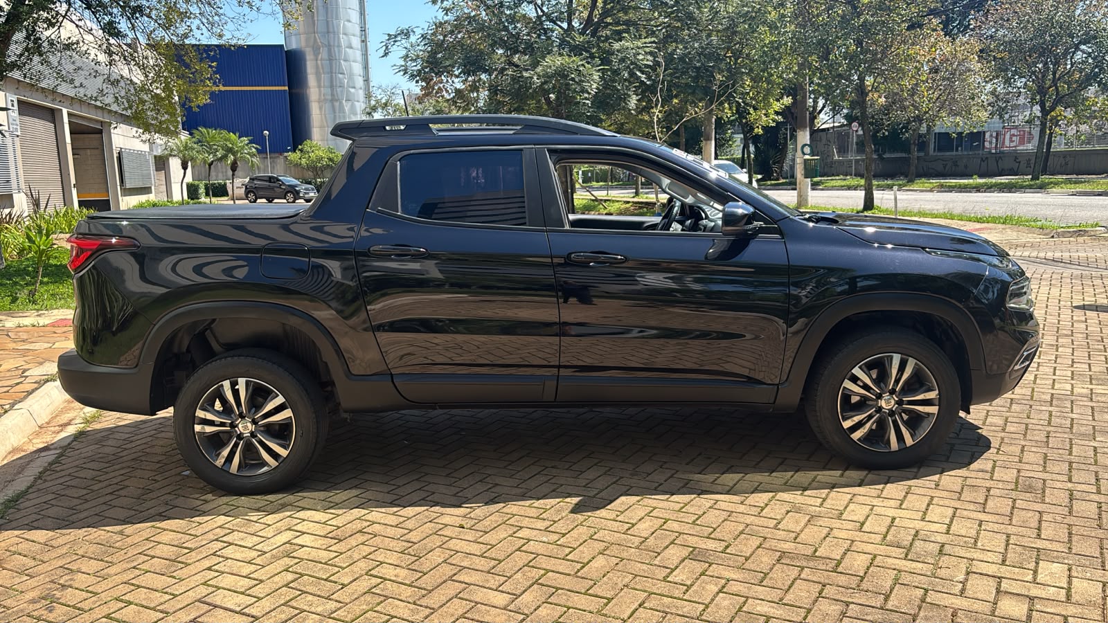 FIAT TORO