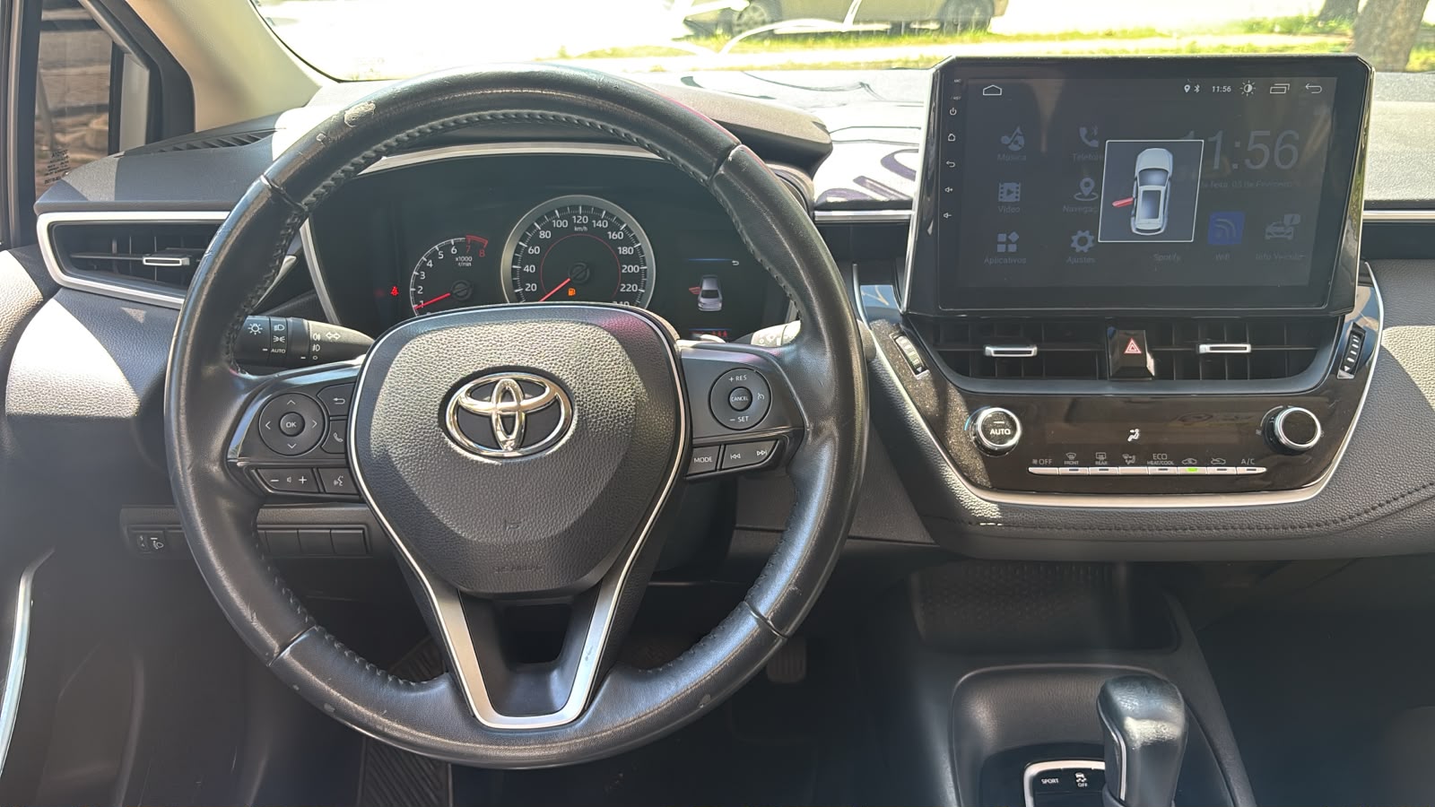 TOYOTA COROLLA