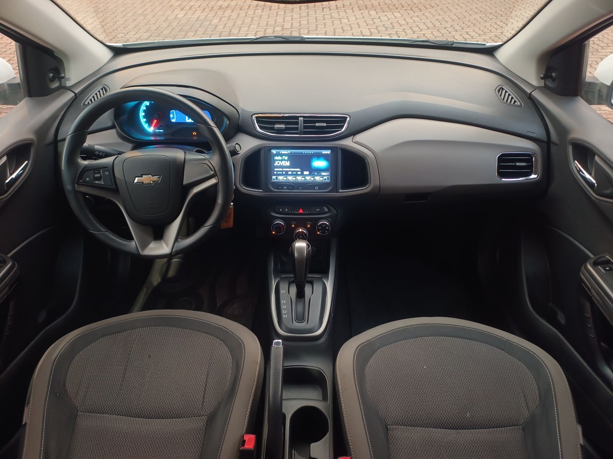 Car Image 8