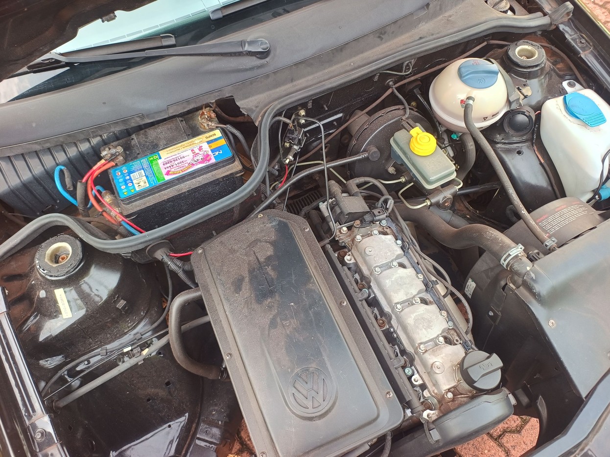 VOLKSWAGEN GOL 1.0 MI 8V G.IV