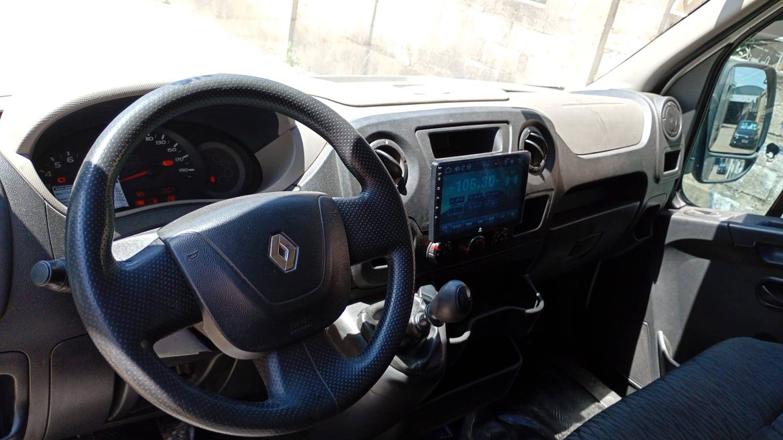 RENAULT MASTER