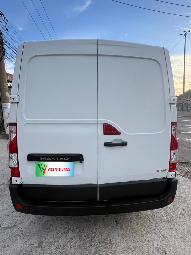 RENAULT MASTER