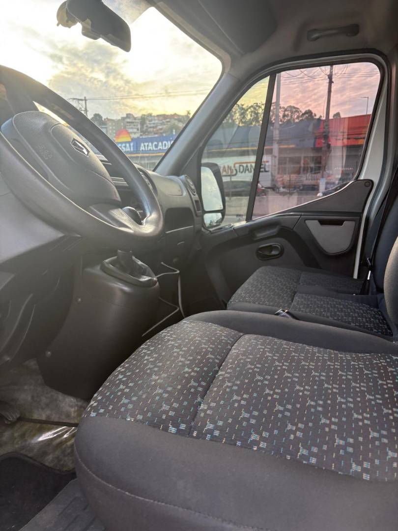 RENAULT MASTER