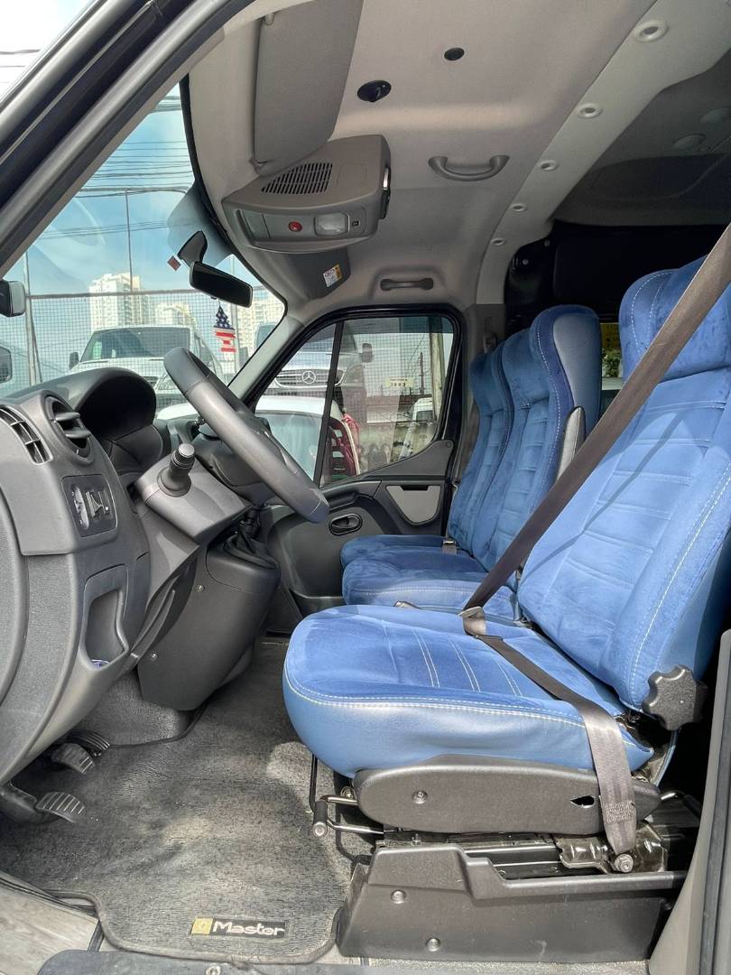 RENAULT MASTER