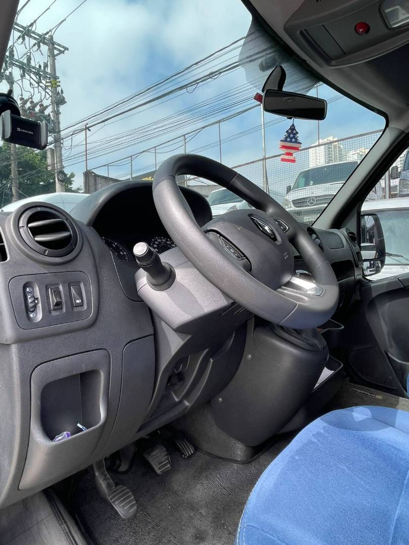 RENAULT MASTER