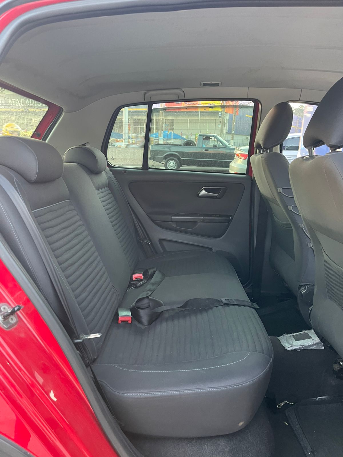 VOLKSWAGEN CROSSFOX