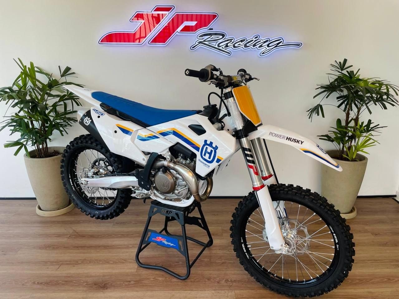 FC 450 