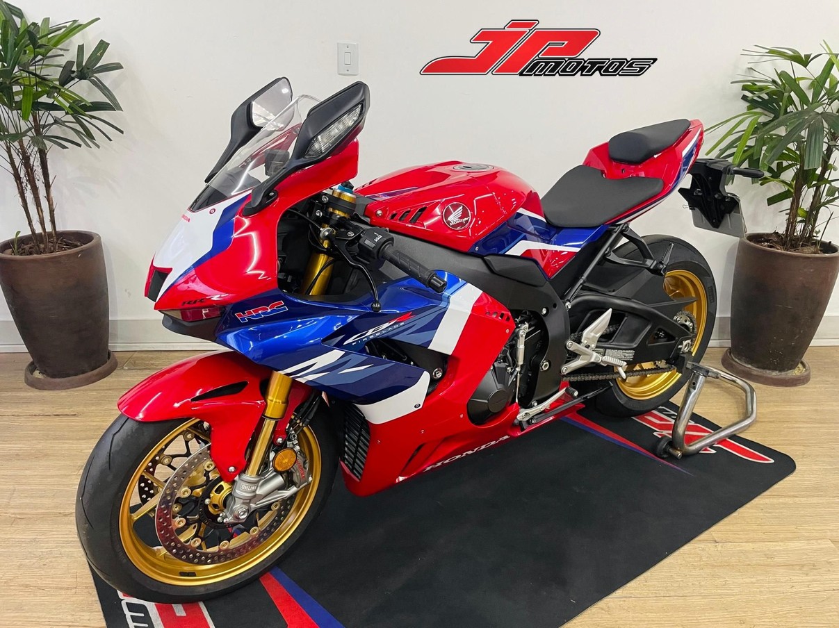 CBR 1000RR FIREBLADE CBR 1000RR FIREBLADE