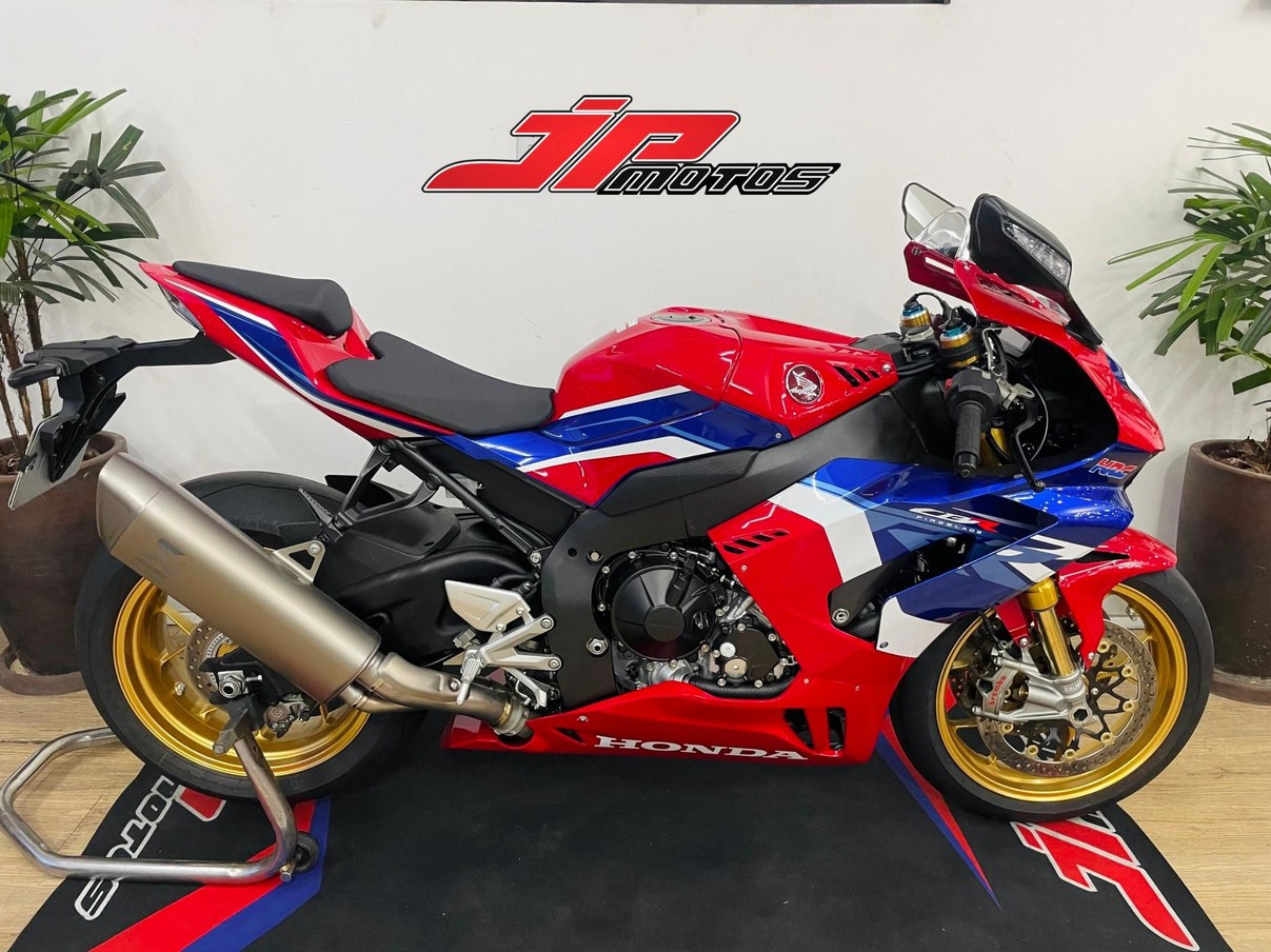 CBR 1000RR FIREBLADE CBR 1000RR FIREBLADE
