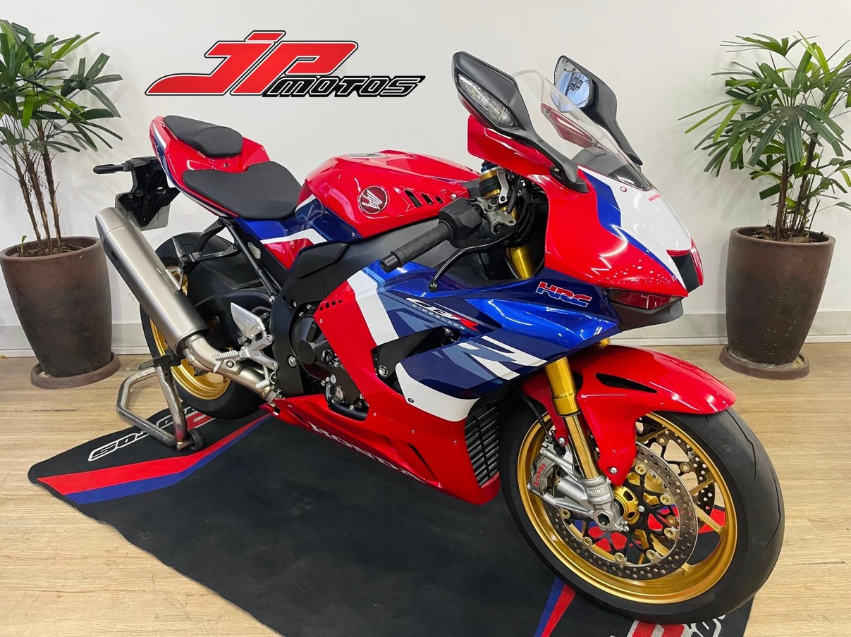 CBR 1000RR FIREBLADE CBR 1000RR FIREBLADE
