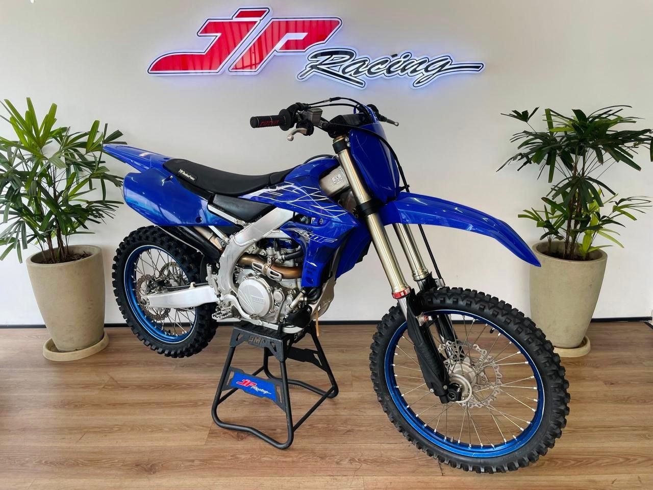 YZ 450F YZ 450F