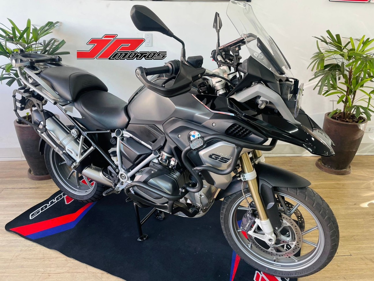 R 1250 GS R 1250 GS