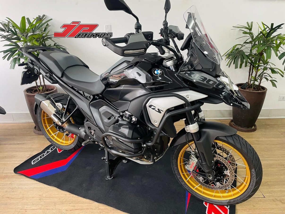 R 1300 GS TRIPLE BLACK R 1300 GS TRIPLE BLACK