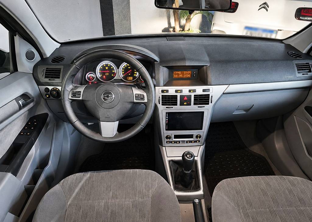 CHEVROLET VECTRA