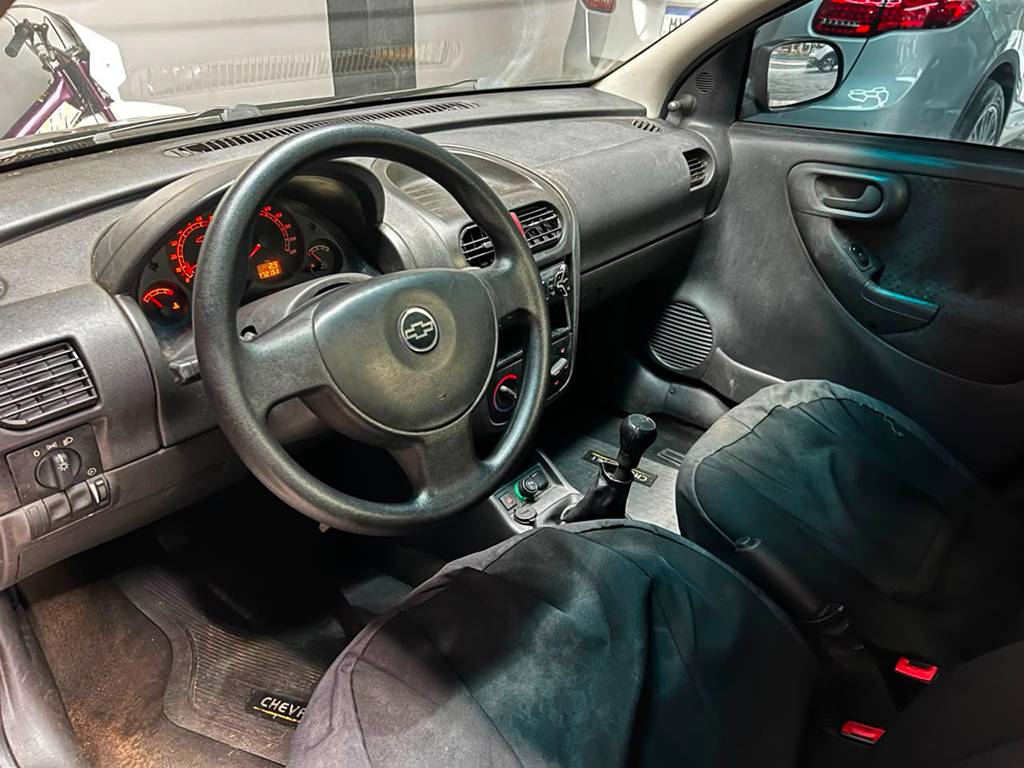 CHEVROLET MONTANA